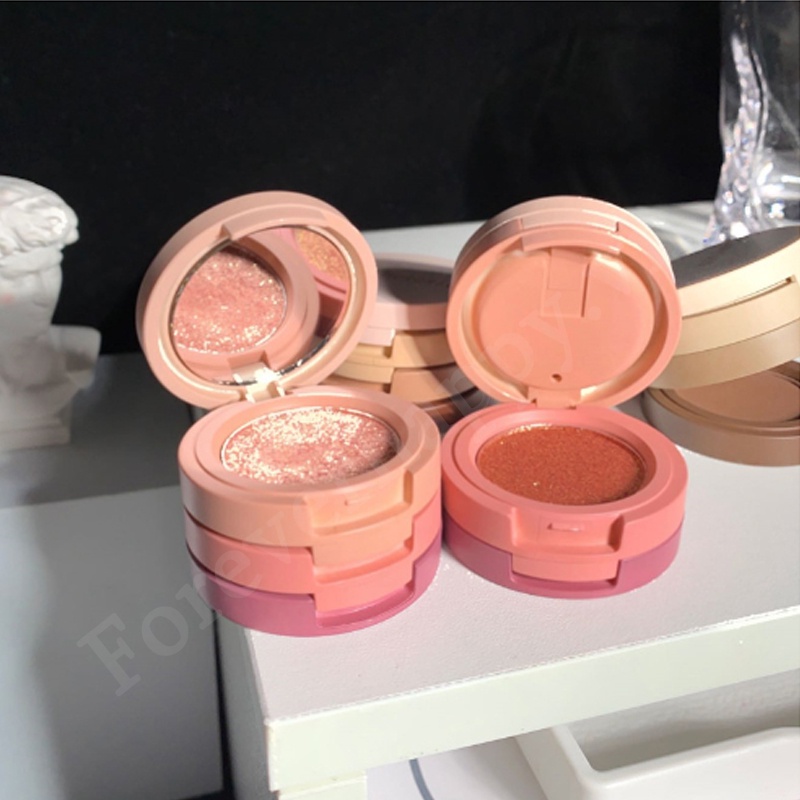 Phấn Mắt Nhũ Lì 3 Tầng HERORANGE