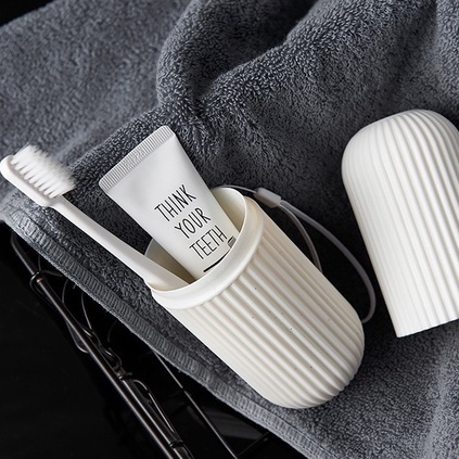 Hộp Đựng Bàn Chải Đánh Răng Kem Đánh Răng Du Lịch 19.6x6cm MILLANA SHOP B404