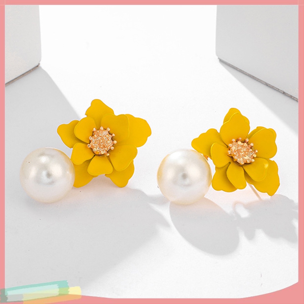 Bông tai xỏ lỗ mặt hình hoa đính ngọc trai nhân tạo cho nữ