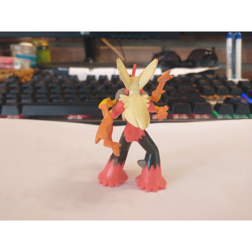 mega blaziken
