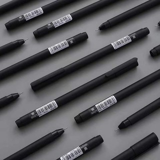 Bút mực đen đầu ngòi 0,5mm
