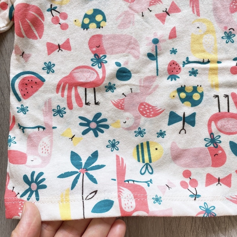 Đồ bộ tay dài bé gái bèo vai xuất Nhật Miwoo