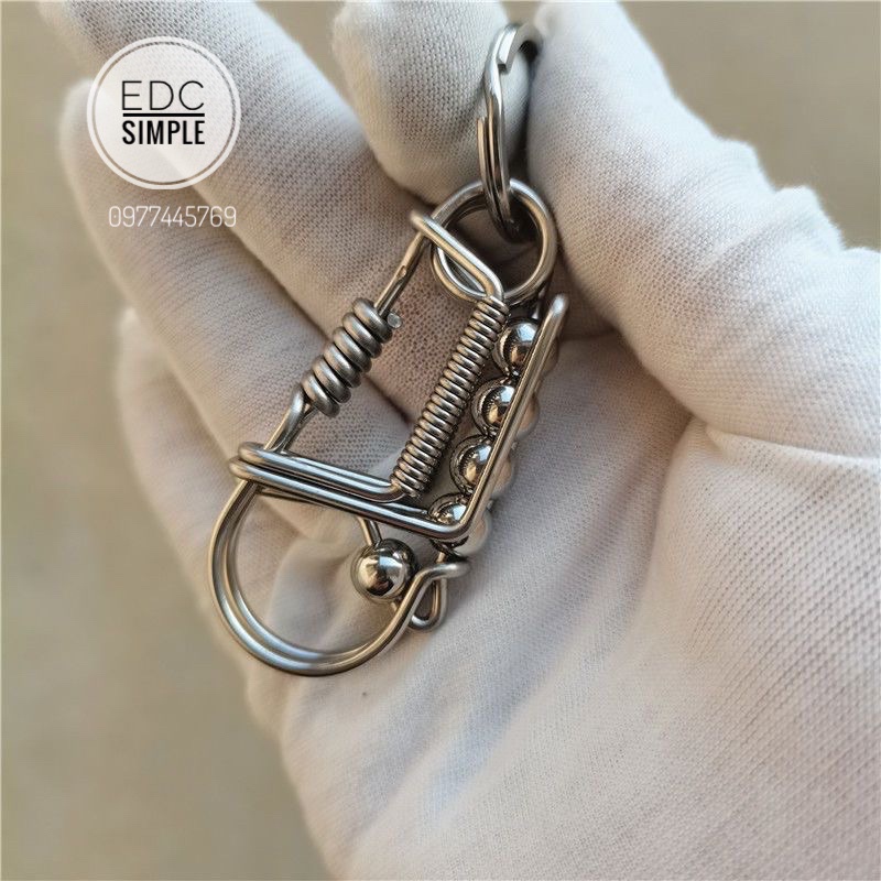 Móc khoá inox 304 thủ công cao cấp sử dụng que hàn 2 ly cứng cáp và sáng bóng