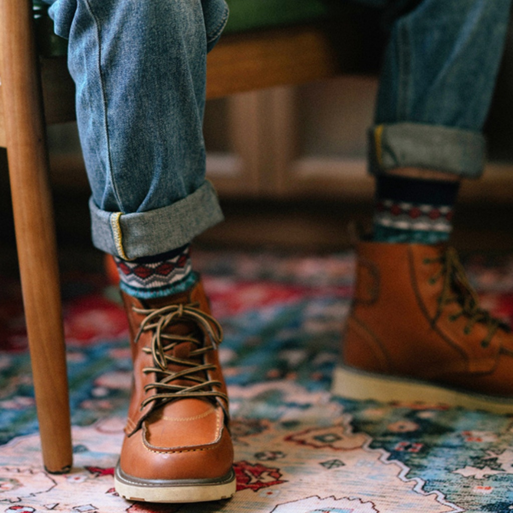 Tất Thời Trang Phong Cách Vintage Nam Nữ Cổ Cao