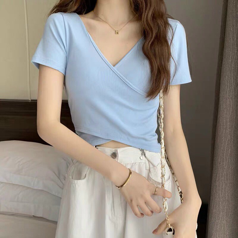 Áo Thun Trơn Vạt Đắp Chéo Cổ Tim