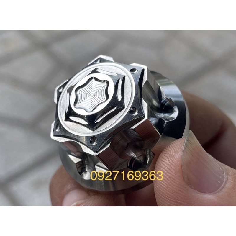 Tán bánh sau Vairo, tay ga honda inox S3 Thái CNC sáng bóng .