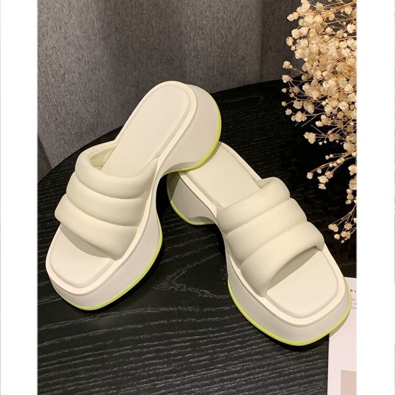 Dép Xỏ Ngón Đế Dày Màu Tương Phản Phong Cách Mới