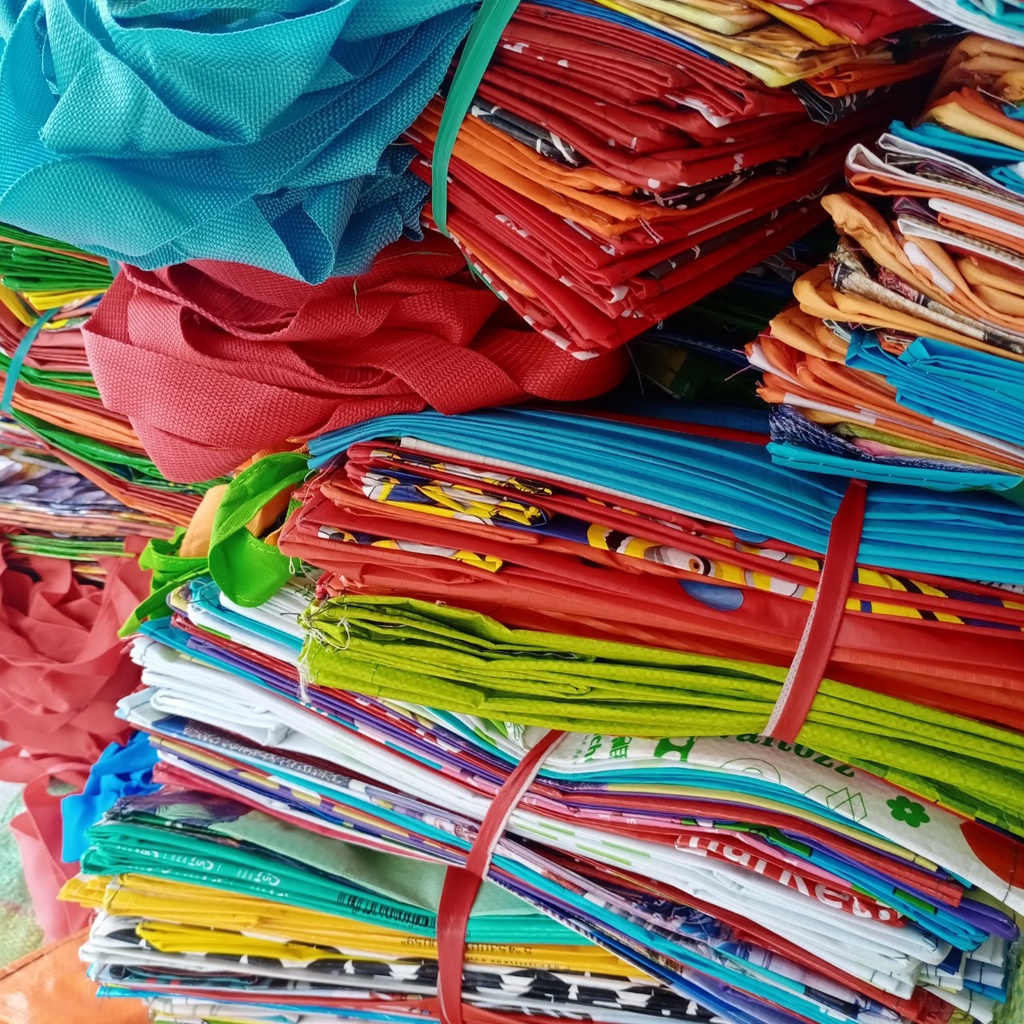 Túi siêu thị /túi bạt dứa/ túi môi trường 10 cái