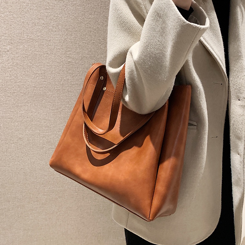 Túi Đeo Vai Da pu Sức Chứa Lớn Phong Cách Cổ Điển Cho Nữ