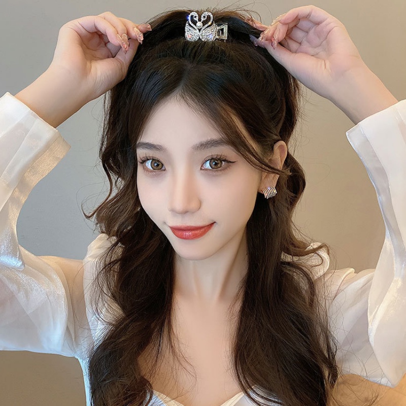 Kẹp Tóc Hình Thiên Nga Đính Đá Sang Trọng Cho Nữ