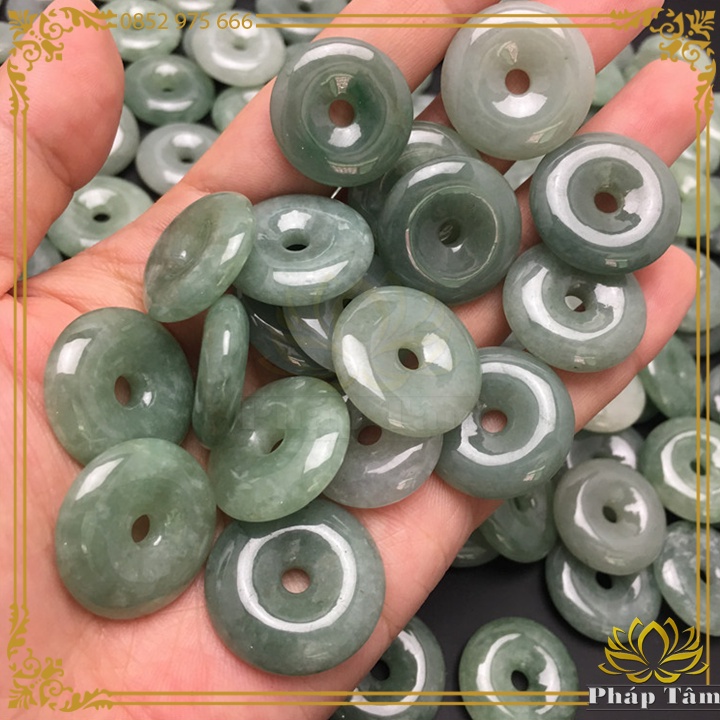 Mặt Dây Chuyền Đồng Điếu Trơn Ngọc Jadeite Myanmar Type A Vân Tự Nhiên - Tâm Phong Thủy