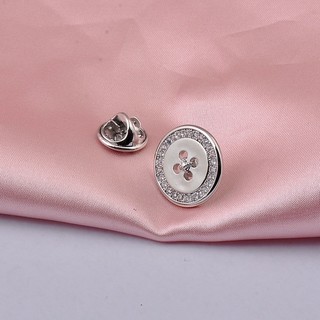 Cài cúc hạt nút