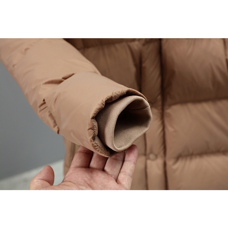 Áo khoác phao mùa đông chất liệu cao cấp Burberry BBR cho nam và nữ tay áo có thể tháo rời