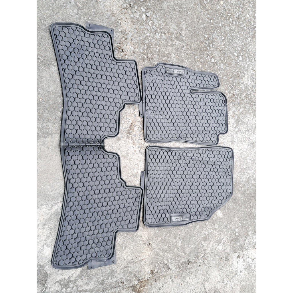 Thảm Sàn, Thảm Lót Sàn Cao Su Nissin Đúc Vân Tổ Ong Chuẩn Form Xe Missubishi Attrage