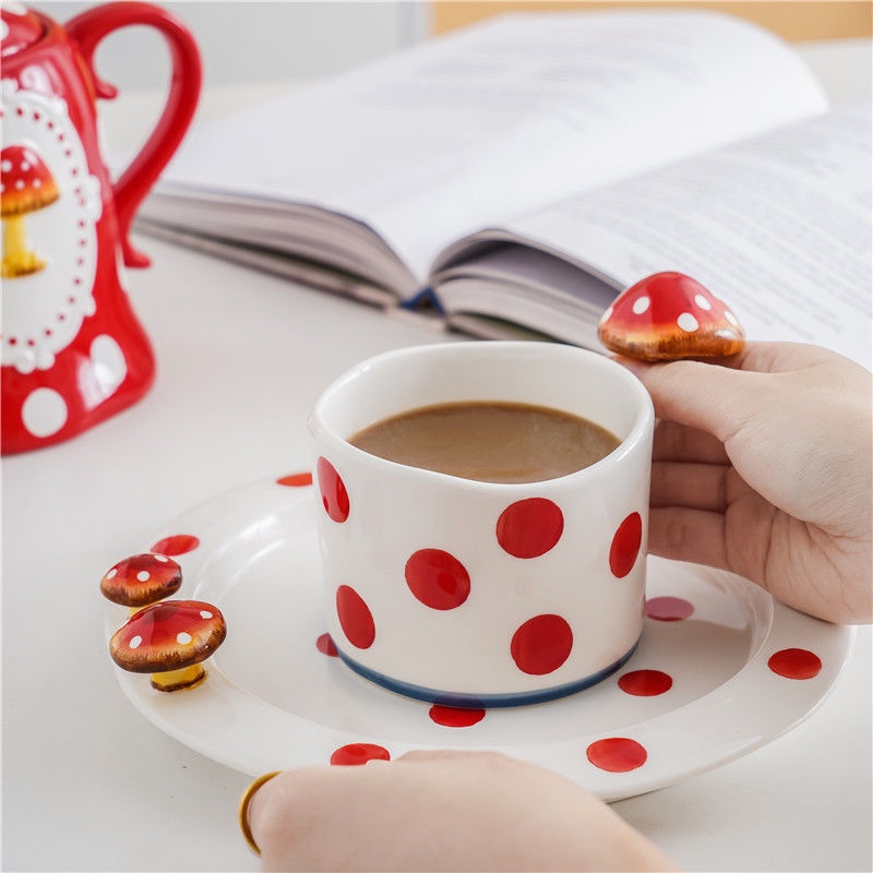 Bộ Cốc Sứ Uống Cà Phê Ba Chiều Hình Nấm Vẽ Tay Phong Cách Hàn Quốc