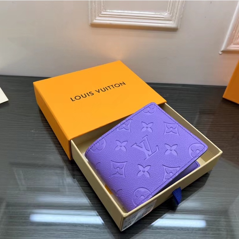 Ví Nam Louis Vuitton LVM81548 Màu Cam