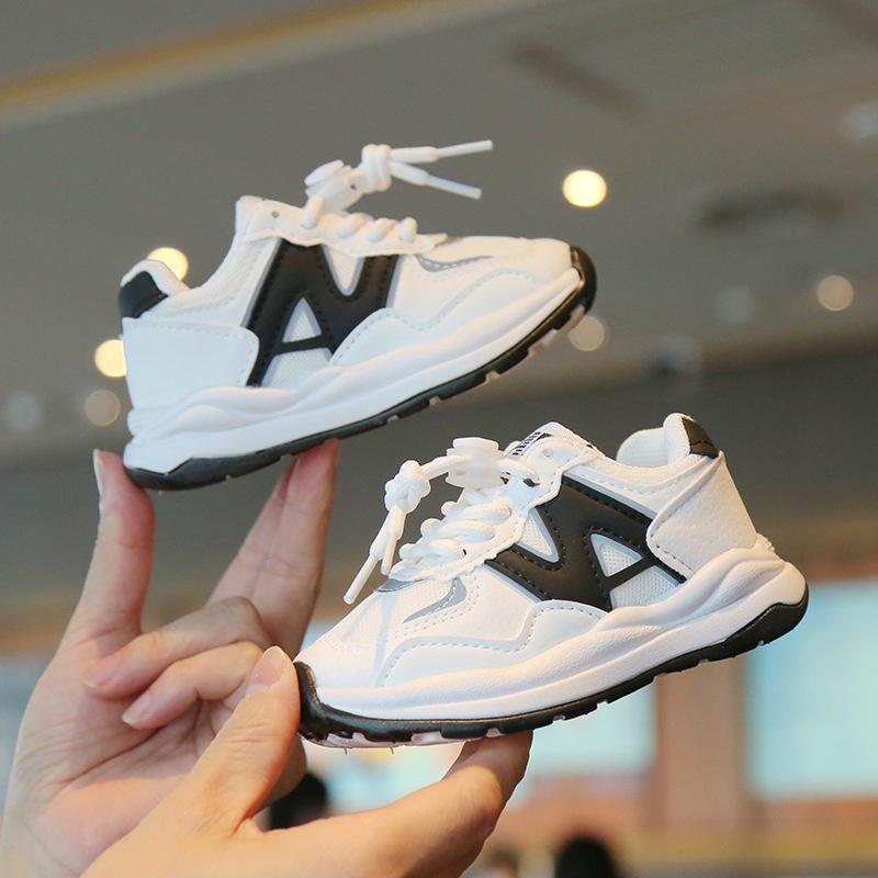 Giày Thể Thao  Giày Thể Thao trẻ em giày chữ N Giày Sneaker Đế Mềm Cho Bé 1-10 Tuổi TTC453