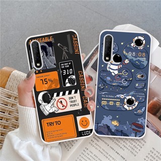 Ốp lưng Vsmart Live hình vũ trụ, phi hành gia astronaut độc đáo