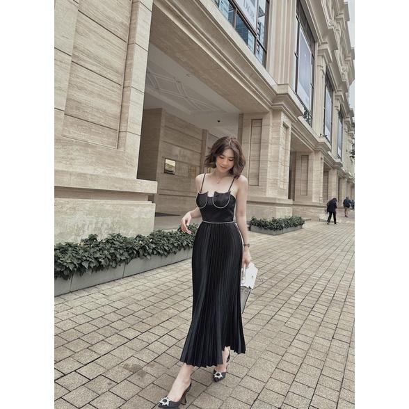 ➖Đầm maxi 2 dây kết đá phối tùng dập ly