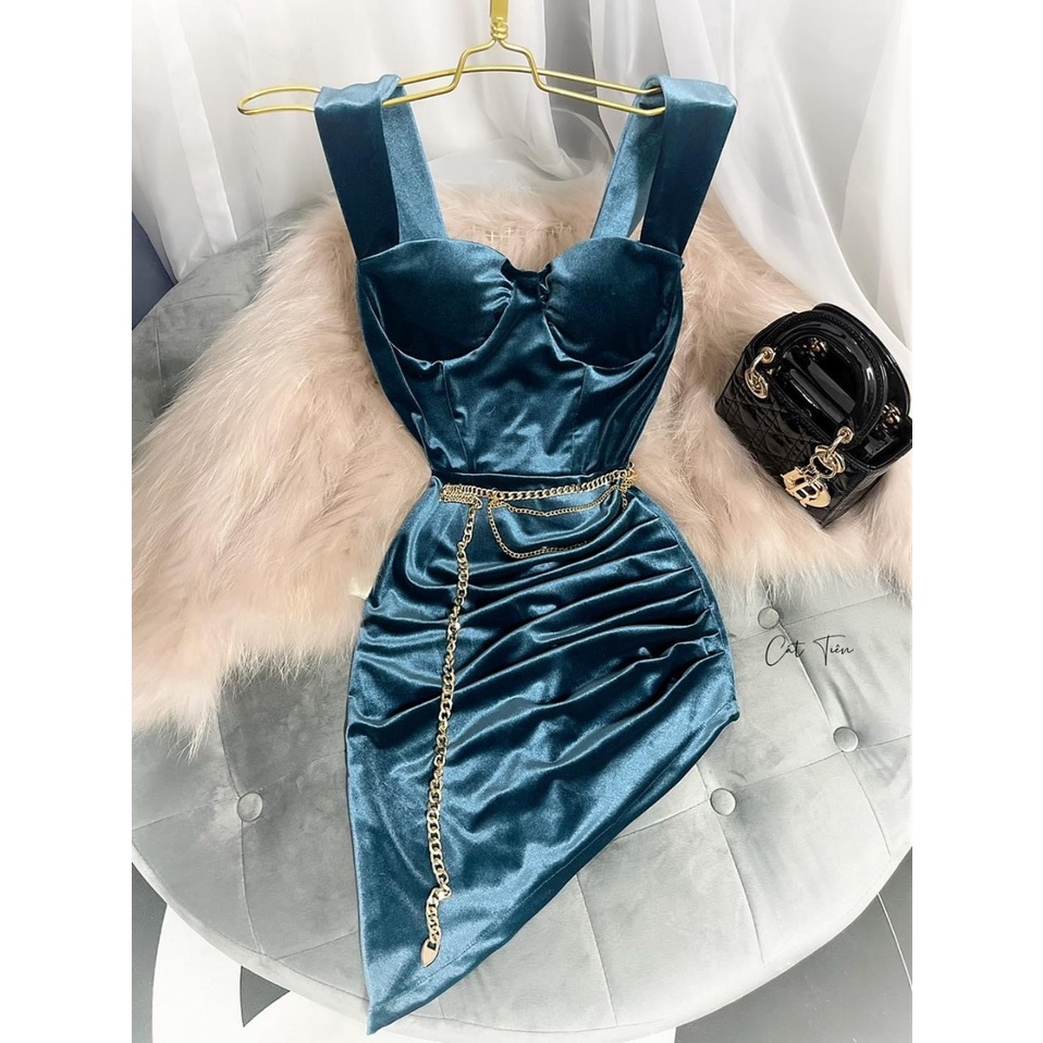 Đầm ôm body hở lưng, đầm nữ đi chơi phong cách sang chảnh với thiết kế 2 dây sexy có mút chất nhung sang trọng