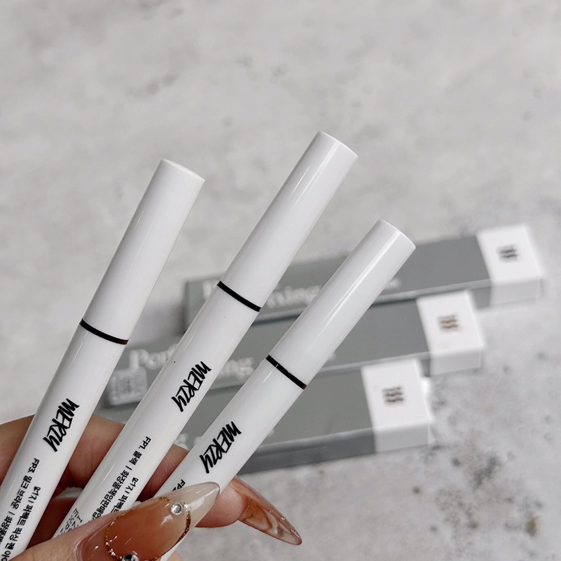 Bút kẻ mắt nước sắc nét, lâu trôi Merzy Perfect Fixing Pen Eyeliner