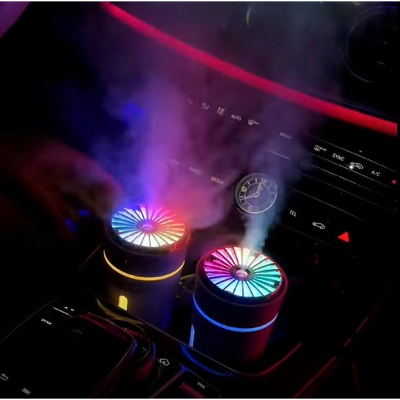 Máy xông tinh dầu ô tô Khuếch tán tinh dầu phun sương khử mùi | BigBuy360 - bigbuy360.vn