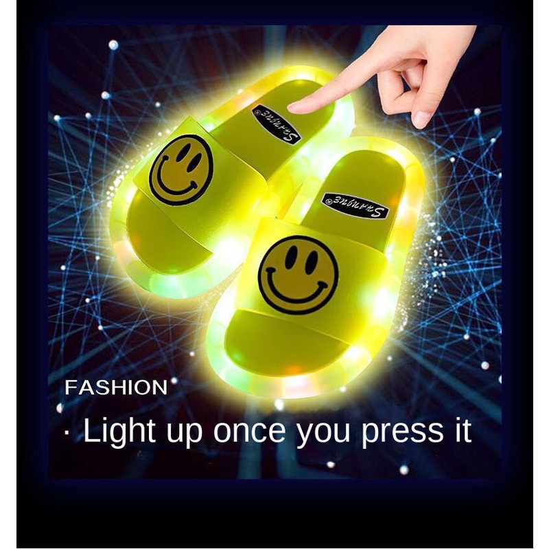 Dép Họa Tiết Hoạt Hình Dạ Quang Xinh Xắn Dành Cho Bé