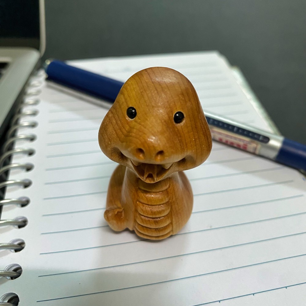 Tượng 12 con giáp gỗ tuyết tùng, quà tặng sinh nhật, văn phòng phẩm trang trí bàn làm việc.