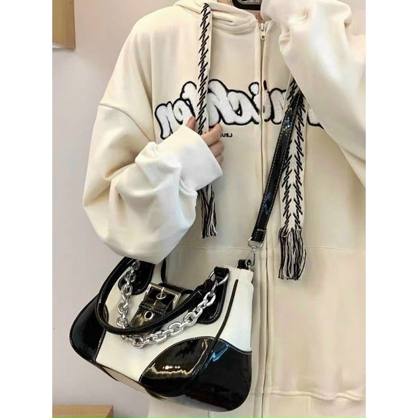 TÚI xách nữ thời trang thiết kế đẹp mắt hot trend đeo vai và đeo chéo (HÀNG CHUẨN)