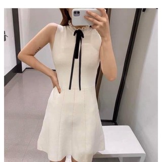 ĐẦM LEN ÉP CỔ LỌ DÂY NHUNG DÁNG A