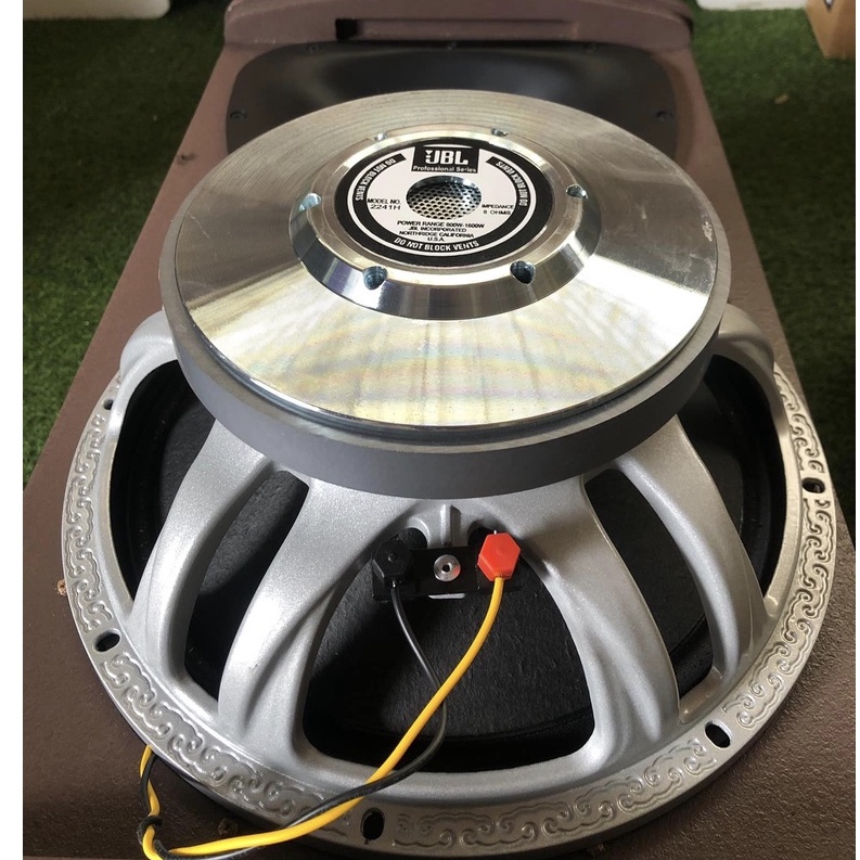 Loa Full Đứng JBL KP6120 Bass 30 T190C76, Treble Kèn 450 - Gía 1 đôi - Tặng Thêm 2 Đôi Jack Neutrik/ Jack Speakon