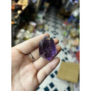 Trụ đá lục lăng tím Amethyst trong veo