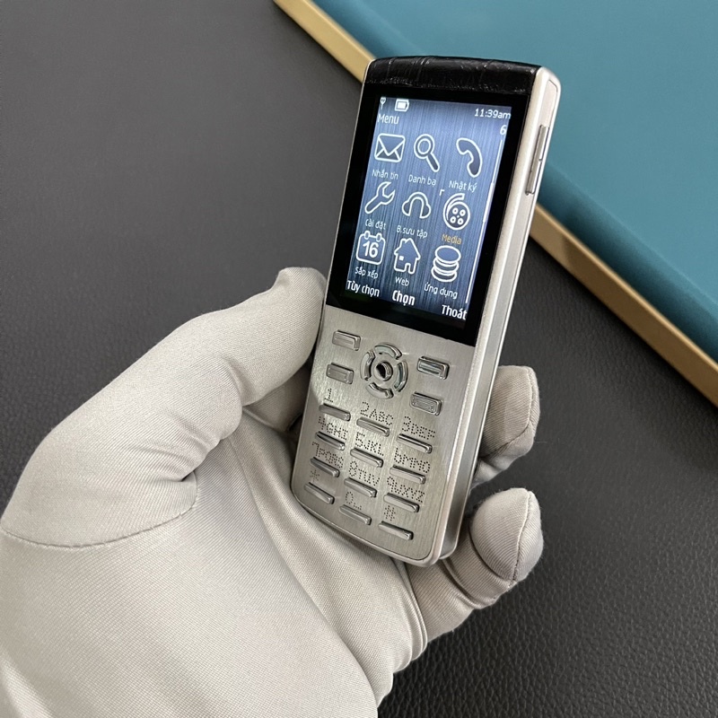 Điện thoại Bellperre Silver