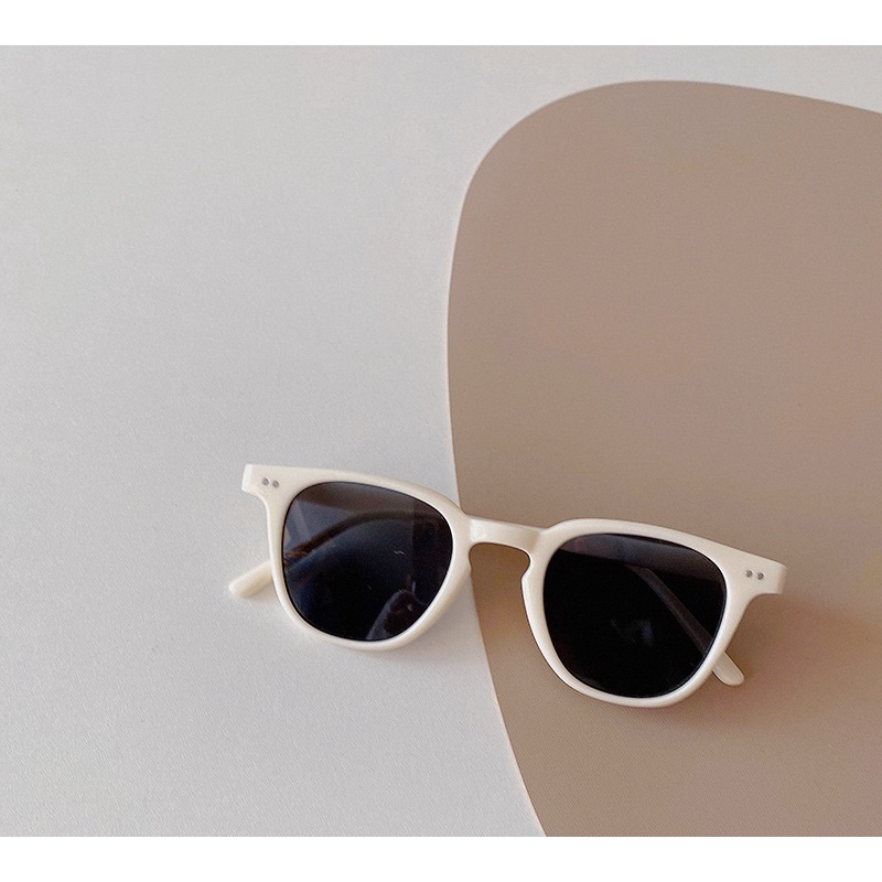 Kính râm Retro chống tia UV400 mùa hè cho bé trai bé gái