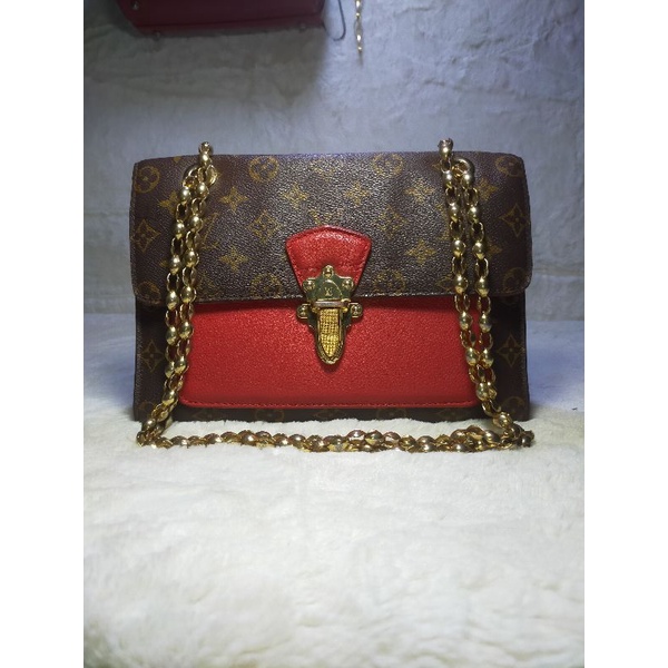 Túi xách si hiệu Louis Vuitton