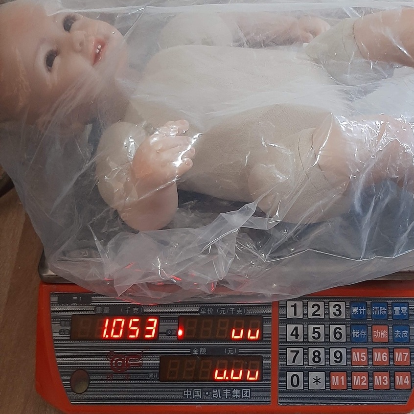 Búp Bê Mắt Tít Tái Sinh Thân Gòn Reborn Vinyl Doll