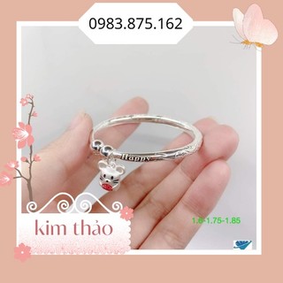 Vòng bạc chạm hoa văn cho bé treo chuột và khắc tên theo yêu cầu