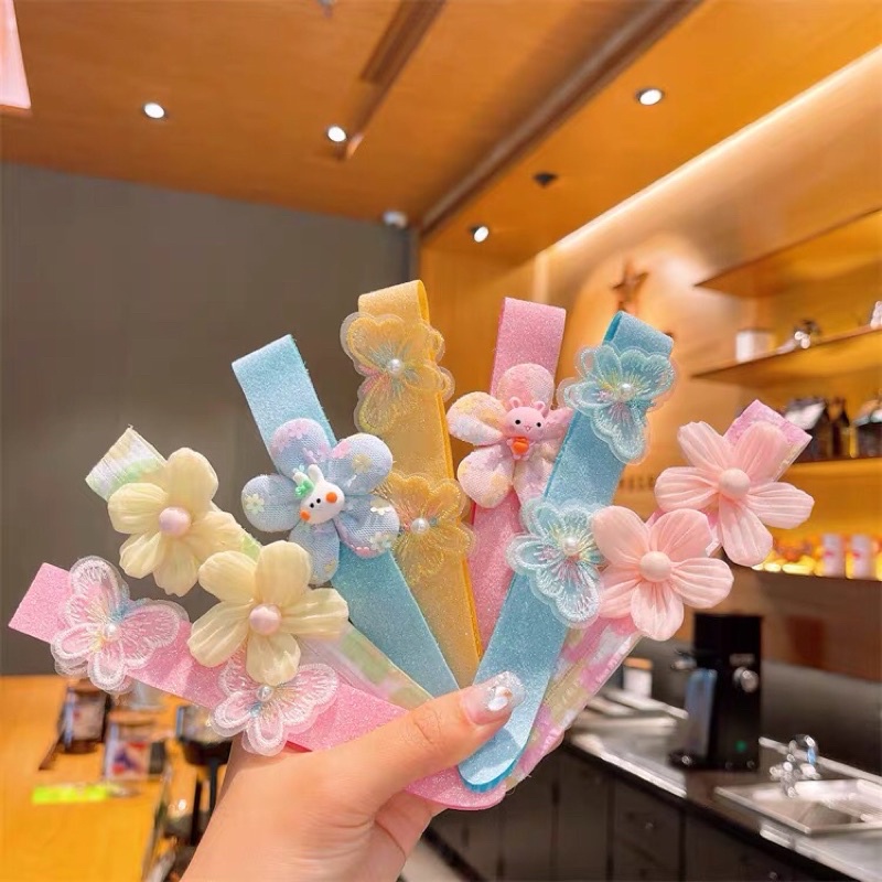 Miếng dán tóc mái, băng đô dán tóc mái đính nhiều hình dễ thương cho bé