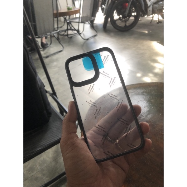 Ốp Caseology 14 pro sky fall