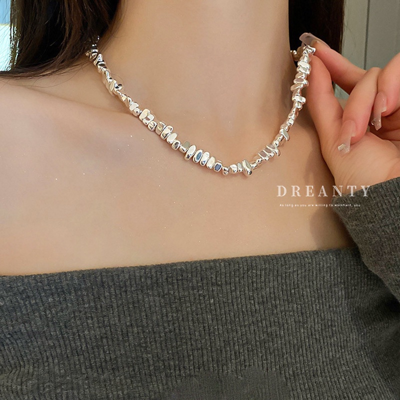 Dây Chuyền Mặt Hình Bướm Đính Ngọc Trai Thời Trang Dành Cho Nữ