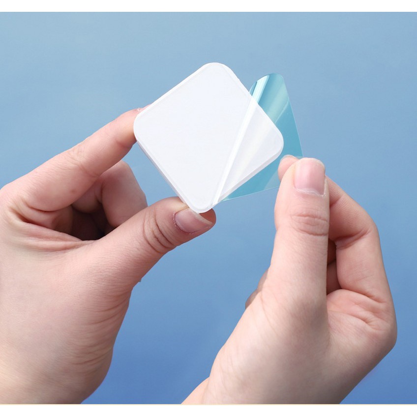 Móc Treo Phích Cắm Điện Trong Suốt CR1