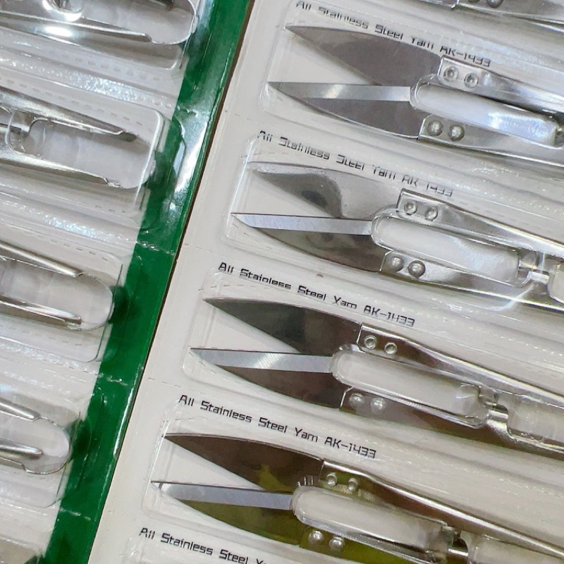 Kéo Bấm Chỉ Inox Aktion - Mẫu trắng AK1433