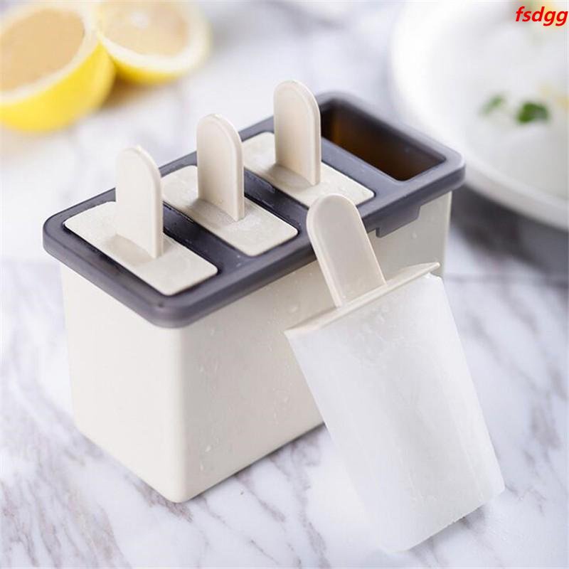 Khuôn Làm Kem / Sữa Chua / Đá Viên 4 Ngăn Bằng Nhựa Tiện Dụng