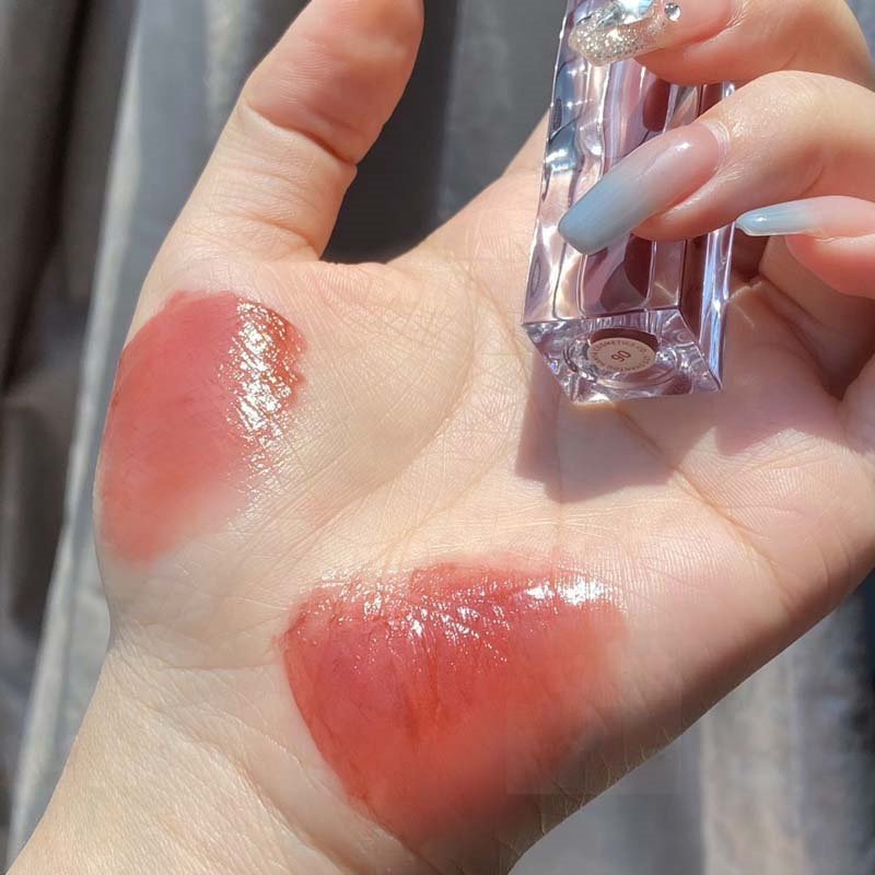 Son Bóng Trong Suốt Và Lâu Trôi Không Dính Cốc