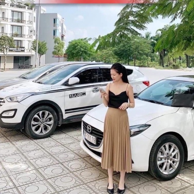 Pass váy xếp ly stra hot hit chuẩn auth màu kem