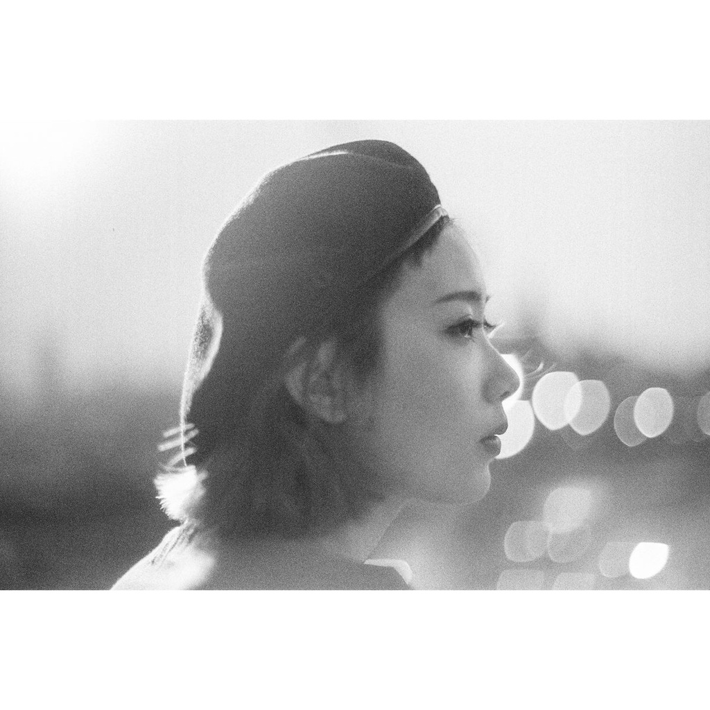 Phim Lomography Berlin Kino ISO 400, Đen Trắng B&W, 135/35mm x 36 Kiểu, In Date Cho Máy Chụp Ảnh Film - LIIQ Flash