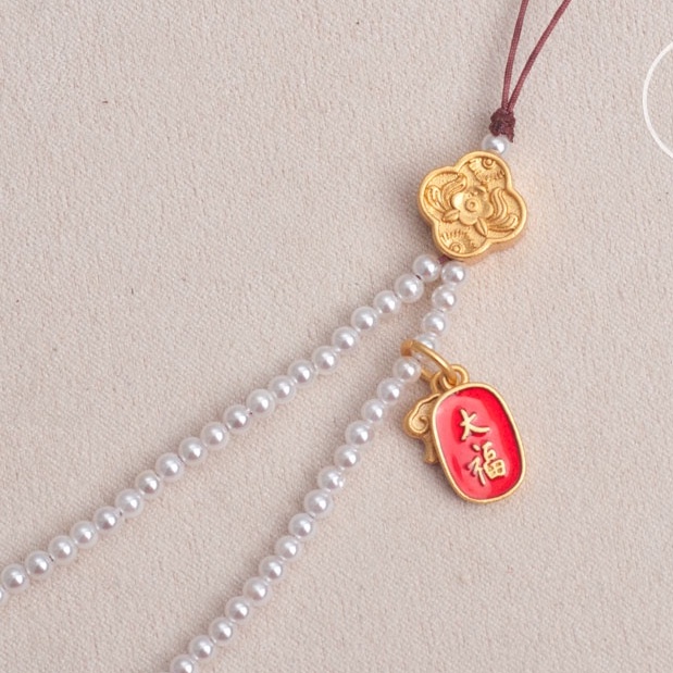 Hạt Charm Mạ Vàng May Mắn Màu Sắc Đỏ Bện Thủ Công Không Gây Dị Ứng Phụ Kiện Vòng Tay Cổ Điển Method Cao Cấp Phụ Kiện Chống Muỗi Chất Lượng Cao Tiện Lợi Dễ Sử Dụng