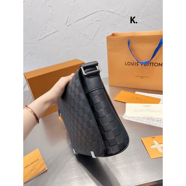 Túi đeo chéo nam(cặp nam) LV hàng super sz26x22cm họa tiết truyền thống phong cách dã man