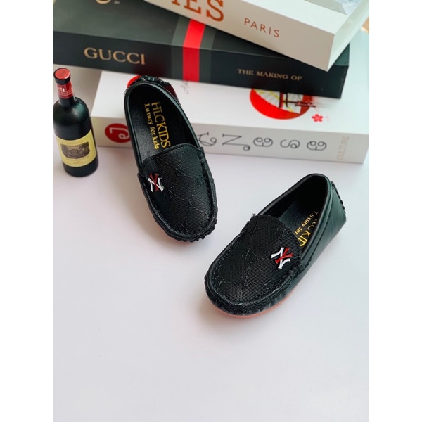 GIÀY LƯỜI TRẺ EM