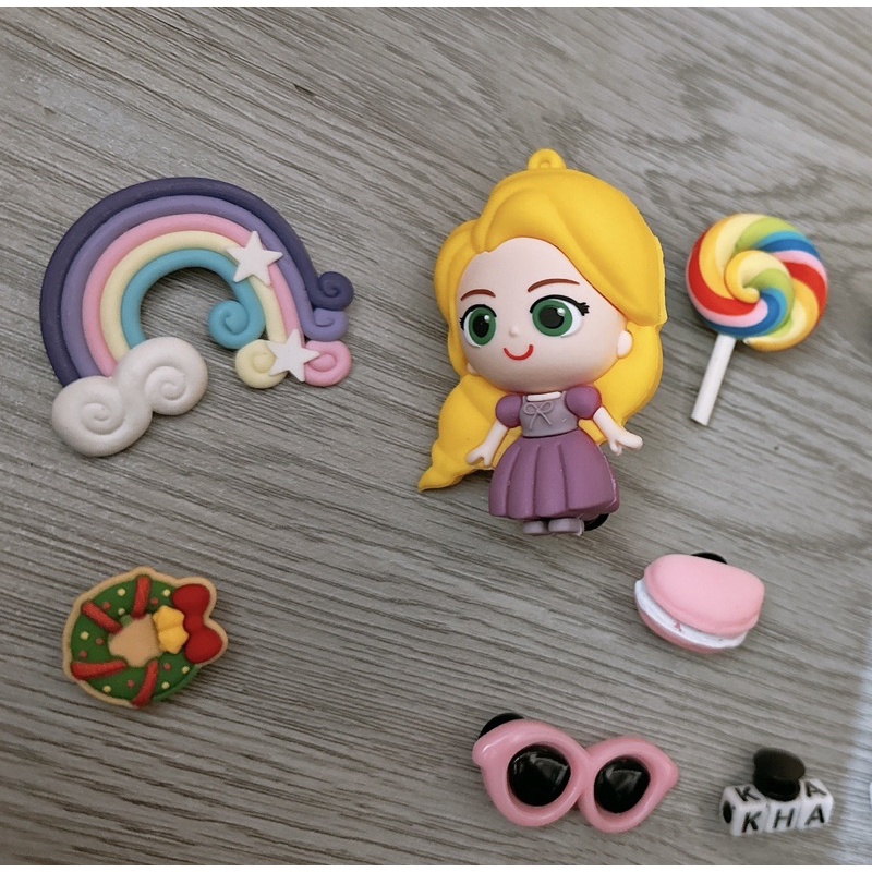 Set charm ,công chúa elsa,phi hành gia